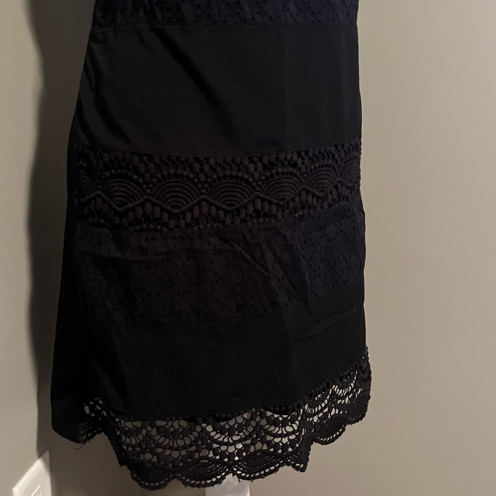 Dress - Picture 3 of 7